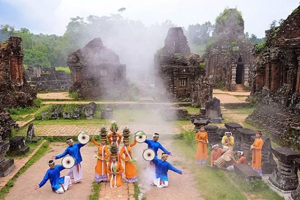 Khám phá Mỹ Sơn - Hội An 1 ngày